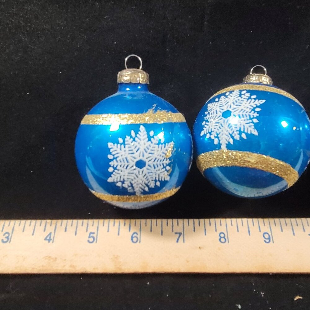 Set Of 4 Snowflake Design Christmas Tree Ball Ornaments Vtg Gold Glitter - Picture 10 of 10